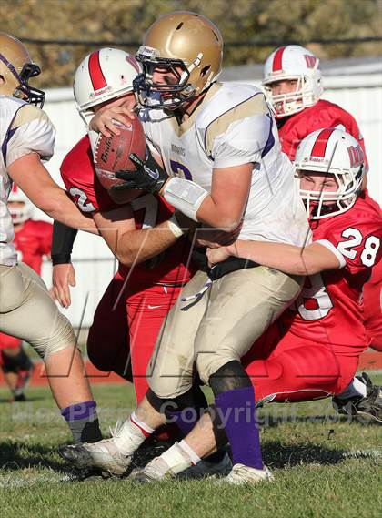 Thumbnail 3 in Carlyle @ Staunton (IHSA 2A Second Round Playoff) photogallery.