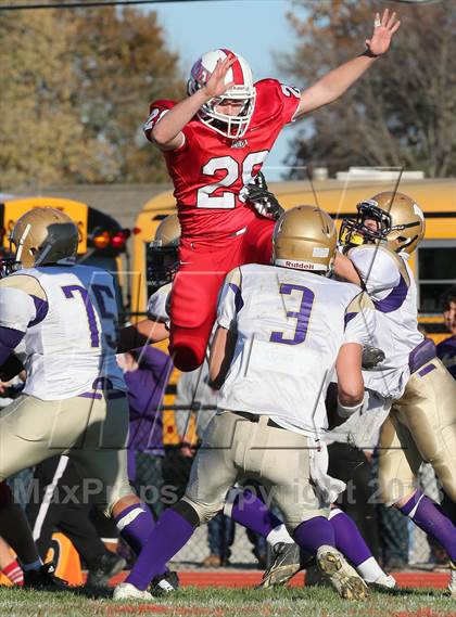Thumbnail 1 in Carlyle @ Staunton (IHSA 2A Second Round Playoff) photogallery.