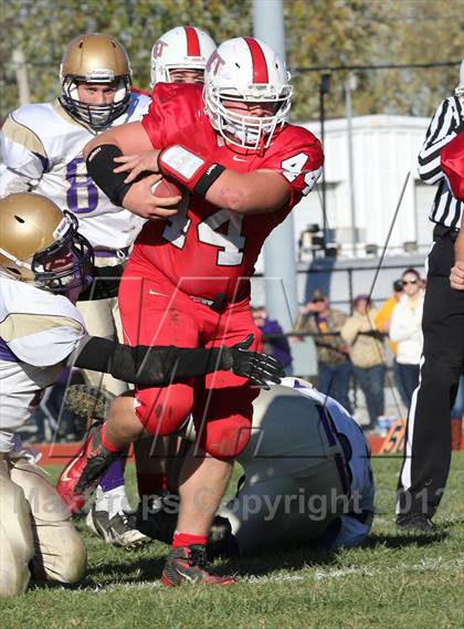 Thumbnail 2 in Carlyle @ Staunton (IHSA 2A Second Round Playoff) photogallery.