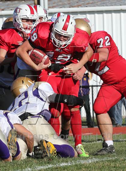 Thumbnail 3 in Carlyle @ Staunton (IHSA 2A Second Round Playoff) photogallery.