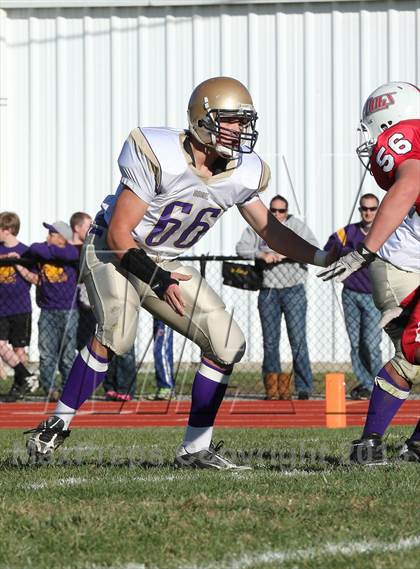Thumbnail 2 in Carlyle @ Staunton (IHSA 2A Second Round Playoff) photogallery.