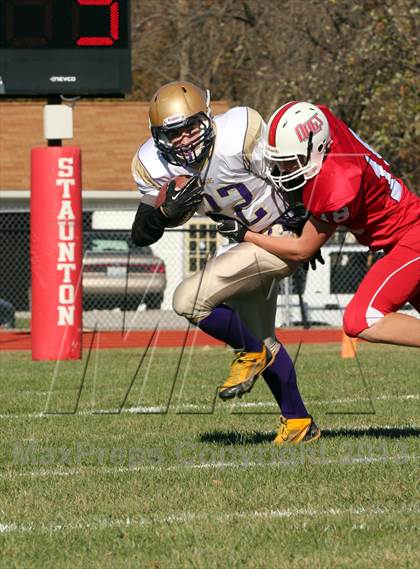 Thumbnail 2 in Carlyle @ Staunton (IHSA 2A Second Round Playoff) photogallery.