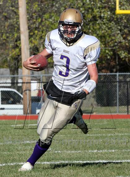 Thumbnail 3 in Carlyle @ Staunton (IHSA 2A Second Round Playoff) photogallery.