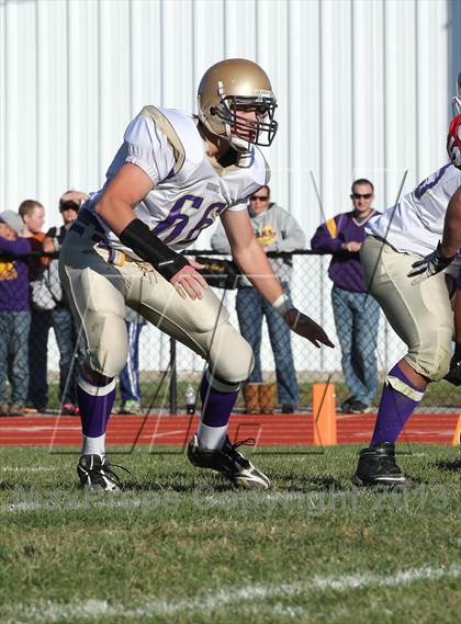 Thumbnail 1 in Carlyle @ Staunton (IHSA 2A Second Round Playoff) photogallery.