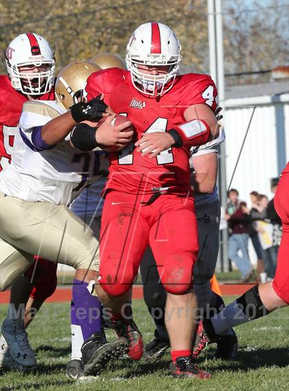 Thumbnail 2 in Carlyle @ Staunton (IHSA 2A Second Round Playoff) photogallery.