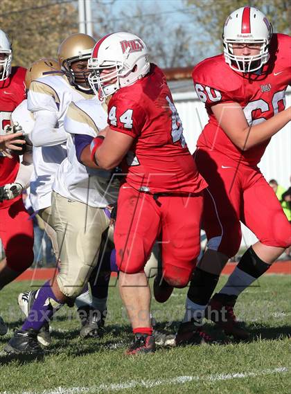 Thumbnail 1 in Carlyle @ Staunton (IHSA 2A Second Round Playoff) photogallery.