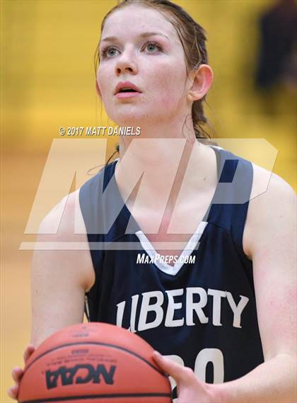Thumbnail 3 in Centauri vs. Liberty Common (CHSAA 3A Great 8) photogallery.