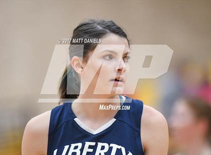 Thumbnail 3 in Centauri vs. Liberty Common (CHSAA 3A Great 8) photogallery.