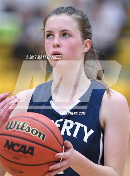 Thumbnail 1 in Centauri vs. Liberty Common (CHSAA 3A Great 8) photogallery.
