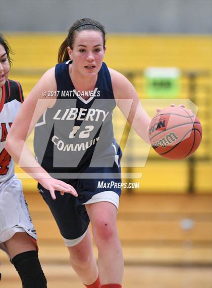 Thumbnail 1 in Centauri vs. Liberty Common (CHSAA 3A Great 8) photogallery.