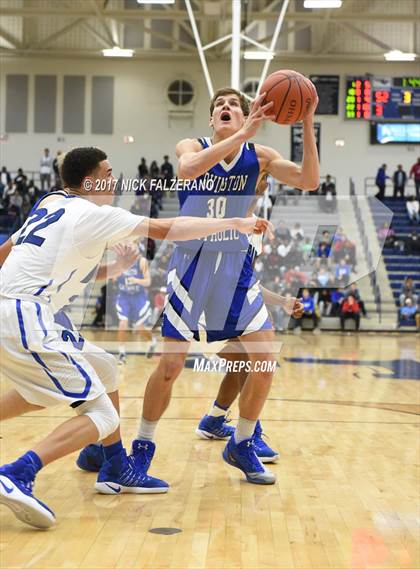 Thumbnail 2 in Dunbar vs. Covington Catholic photogallery.