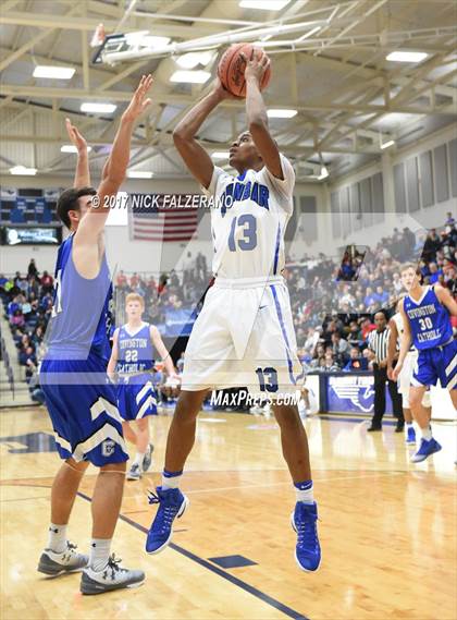 Thumbnail 2 in Dunbar vs. Covington Catholic photogallery.