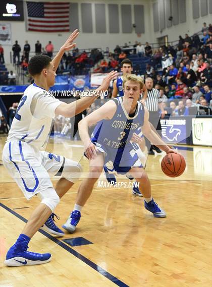 Thumbnail 2 in Dunbar vs. Covington Catholic photogallery.