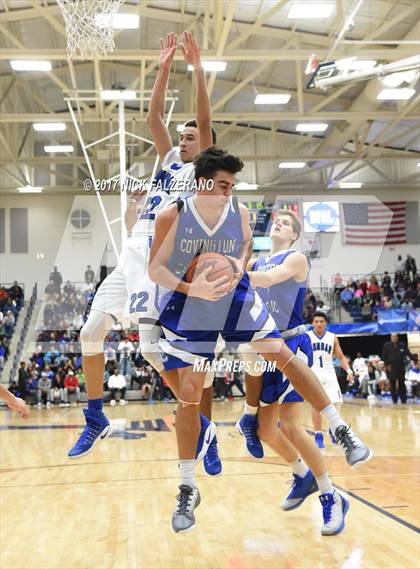Thumbnail 3 in Dunbar vs. Covington Catholic photogallery.