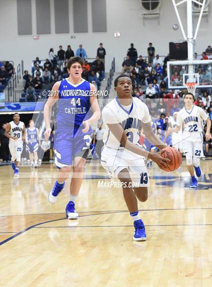 Thumbnail 2 in Dunbar vs. Covington Catholic photogallery.