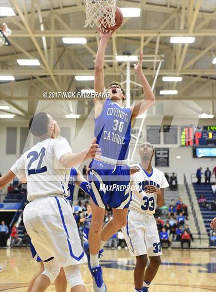 Thumbnail 3 in Dunbar vs. Covington Catholic photogallery.