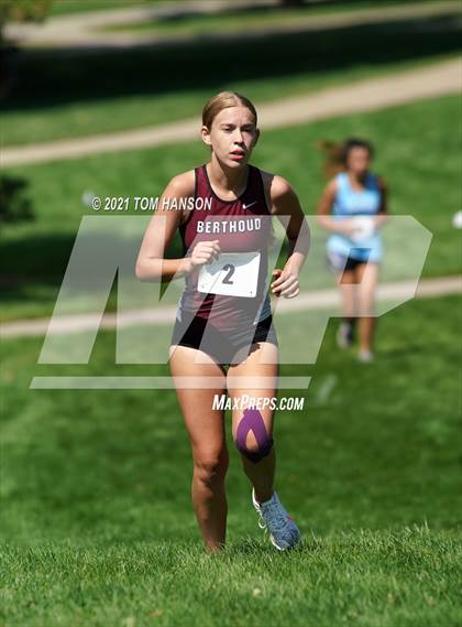 Thumbnail 3 in Loveland Sweetheart Invitational (Girls) photogallery.