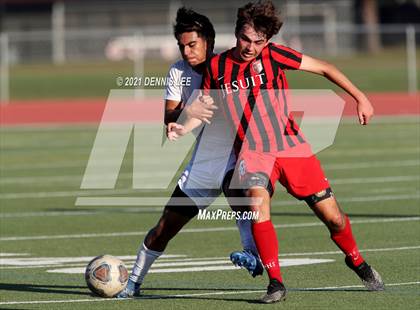 Thumbnail 3 in Cordova @ Jesuit photogallery.