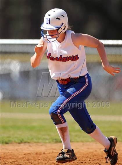 Thumbnail 2 in Hartselle vs. Vestavia Hills (Bob Jones Invitational) photogallery.
