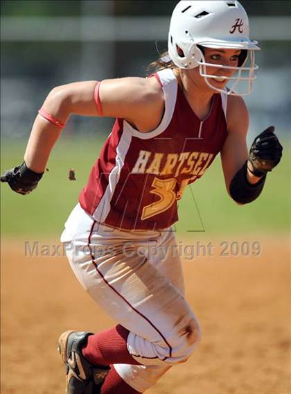 Thumbnail 1 in Hartselle vs. Vestavia Hills (Bob Jones Invitational) photogallery.