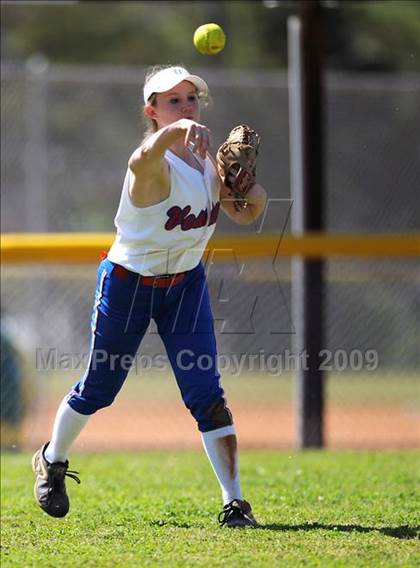 Thumbnail 3 in Hartselle vs. Vestavia Hills (Bob Jones Invitational) photogallery.