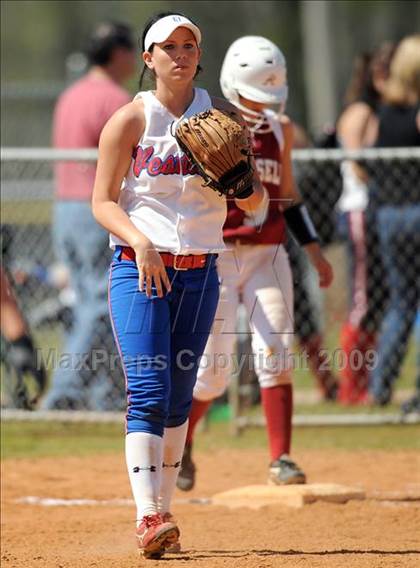 Thumbnail 3 in Hartselle vs. Vestavia Hills (Bob Jones Invitational) photogallery.
