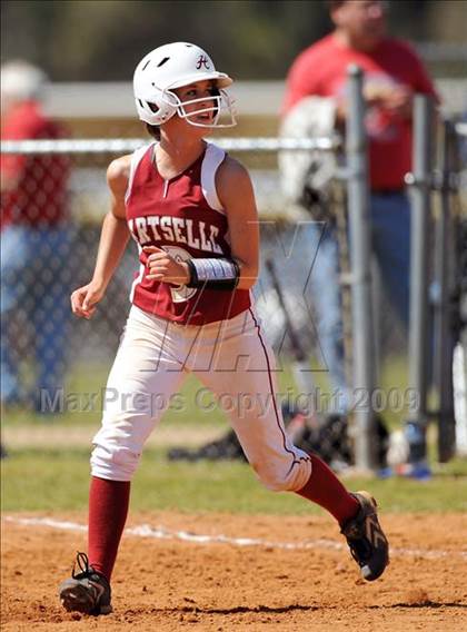 Thumbnail 3 in Hartselle vs. Vestavia Hills (Bob Jones Invitational) photogallery.