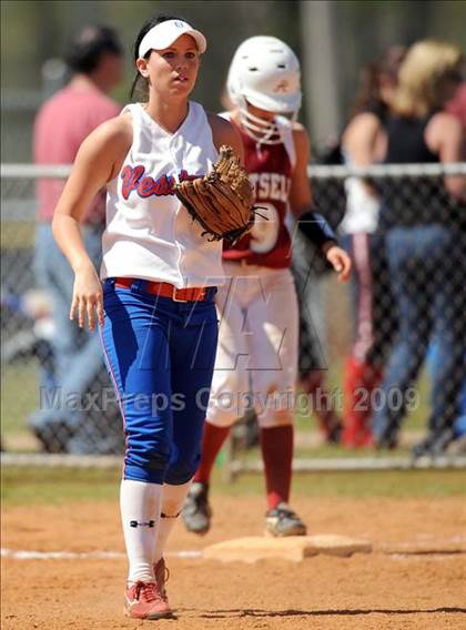 Thumbnail 1 in Hartselle vs. Vestavia Hills (Bob Jones Invitational) photogallery.