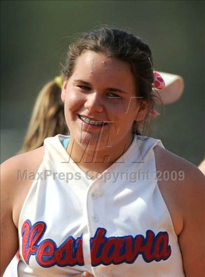 Thumbnail 1 in Hartselle vs. Vestavia Hills (Bob Jones Invitational) photogallery.