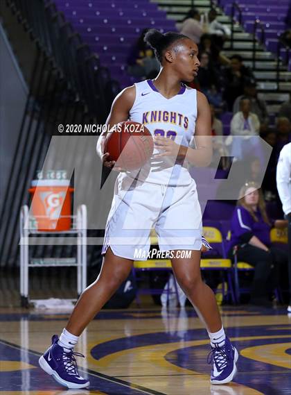 Thumbnail 1 in Dominguez vs. Lynwood photogallery.