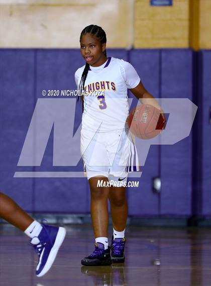 Thumbnail 1 in Dominguez vs. Lynwood photogallery.