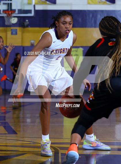 Thumbnail 1 in Dominguez vs. Lynwood photogallery.