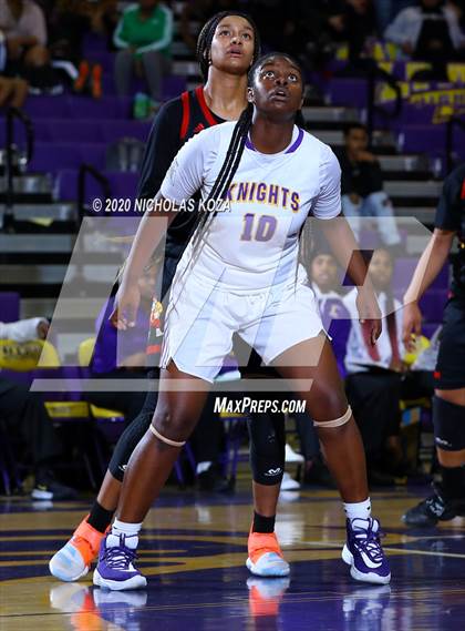 Thumbnail 1 in Dominguez vs. Lynwood photogallery.