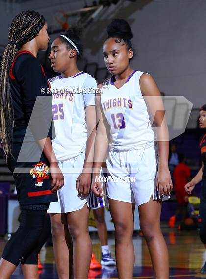 Thumbnail 1 in Dominguez vs. Lynwood photogallery.