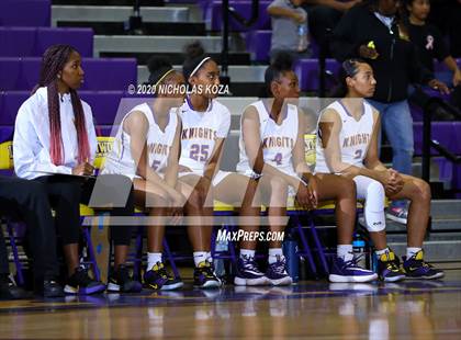 Thumbnail 2 in Dominguez vs. Lynwood photogallery.