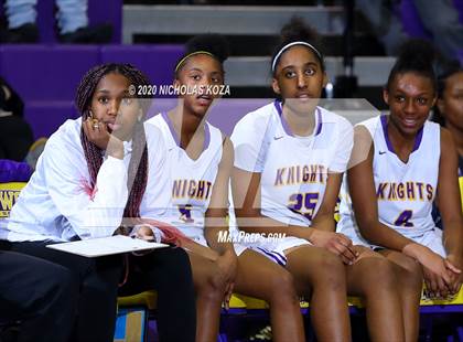 Thumbnail 3 in Dominguez vs. Lynwood photogallery.