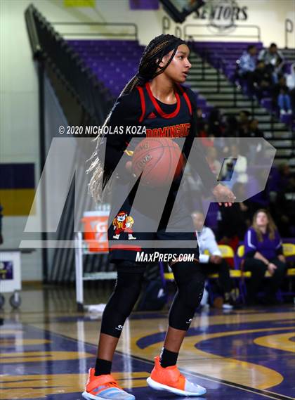 Thumbnail 2 in Dominguez vs. Lynwood photogallery.