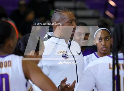 Thumbnail 3 in Dominguez vs. Lynwood photogallery.