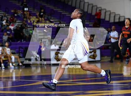 Thumbnail 1 in Dominguez vs. Lynwood photogallery.
