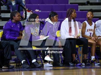 Thumbnail 1 in Dominguez vs. Lynwood photogallery.