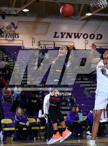 Thumbnail 1 in Dominguez vs. Lynwood photogallery.
