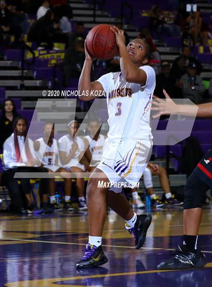 Thumbnail 1 in Dominguez vs. Lynwood photogallery.