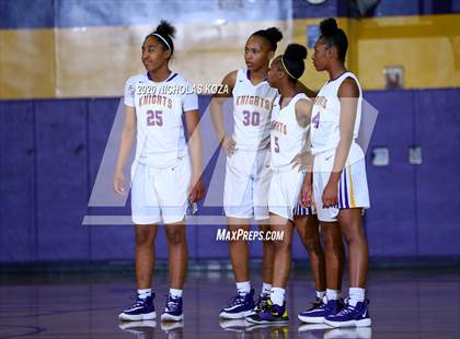 Thumbnail 3 in Dominguez vs. Lynwood photogallery.