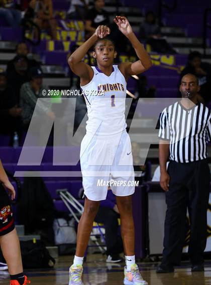 Thumbnail 1 in Dominguez vs. Lynwood photogallery.