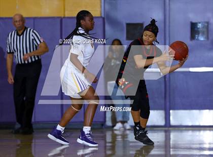 Thumbnail 1 in Dominguez vs. Lynwood photogallery.