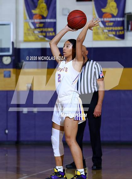 Thumbnail 1 in Dominguez vs. Lynwood photogallery.