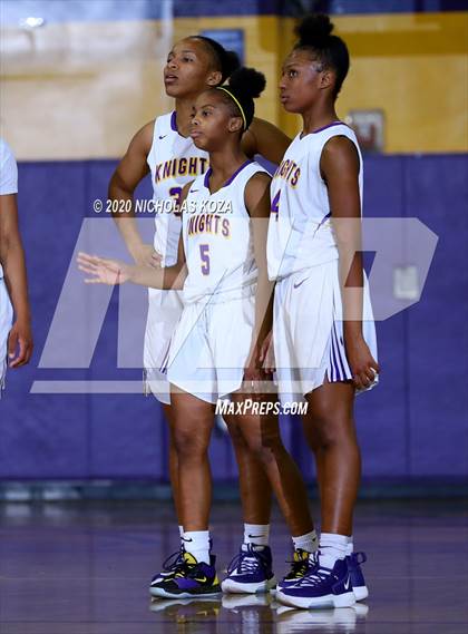 Thumbnail 1 in Dominguez vs. Lynwood photogallery.