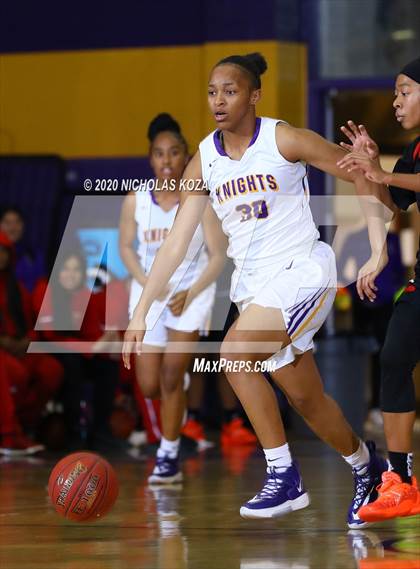 Thumbnail 2 in Dominguez vs. Lynwood photogallery.