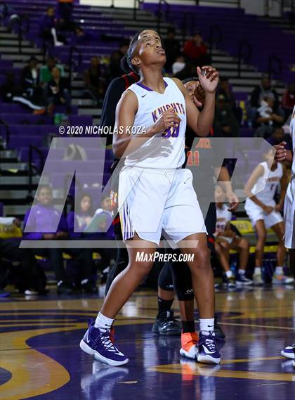 Thumbnail 1 in Dominguez vs. Lynwood photogallery.