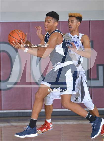 Thumbnail 3 in Saddleback Valley Christian vs. Foothill (Rancho Mirage Holiday Invitational) photogallery.